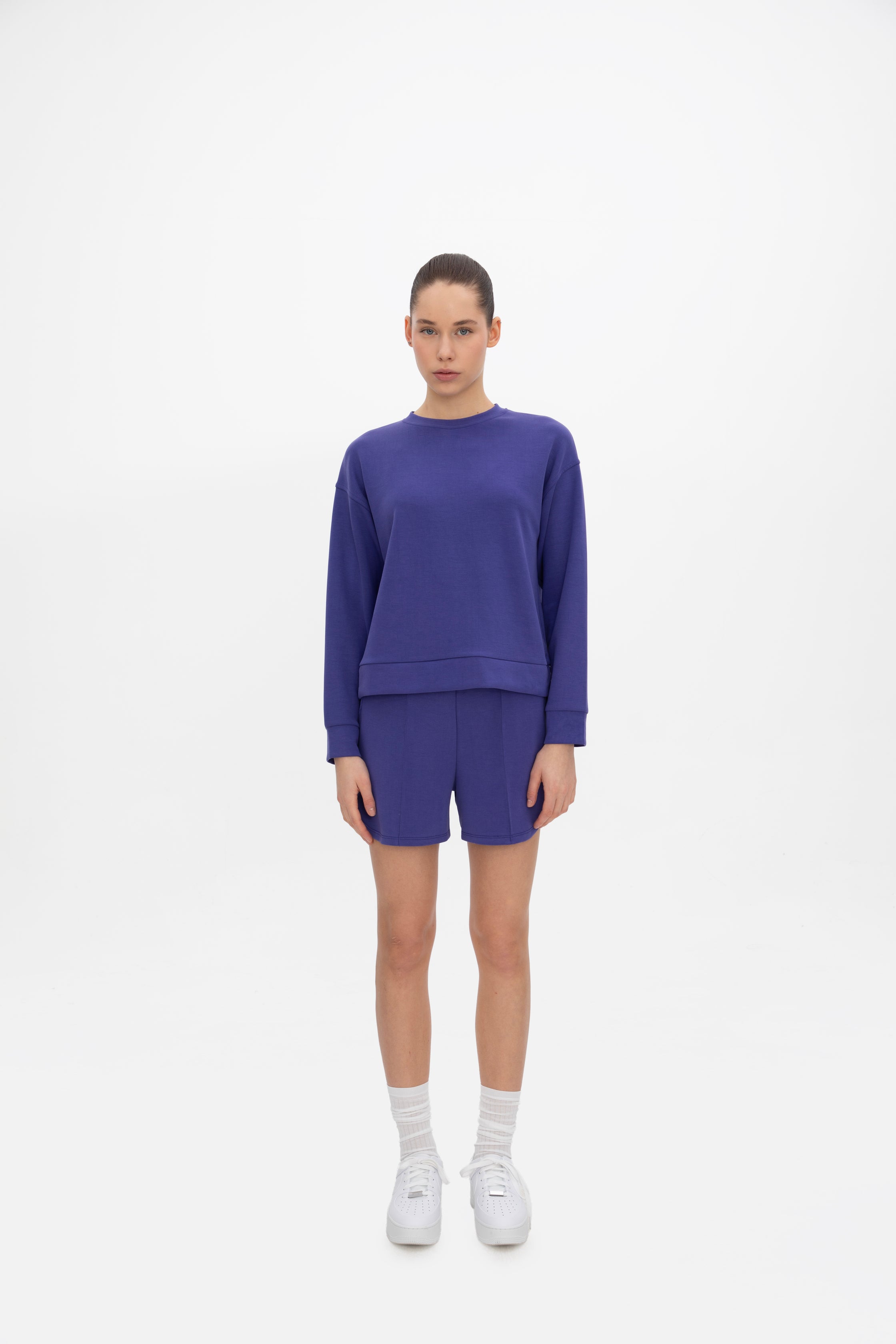 Peach Fuzz Effect Rahat Kesim Crop Sweatshirt