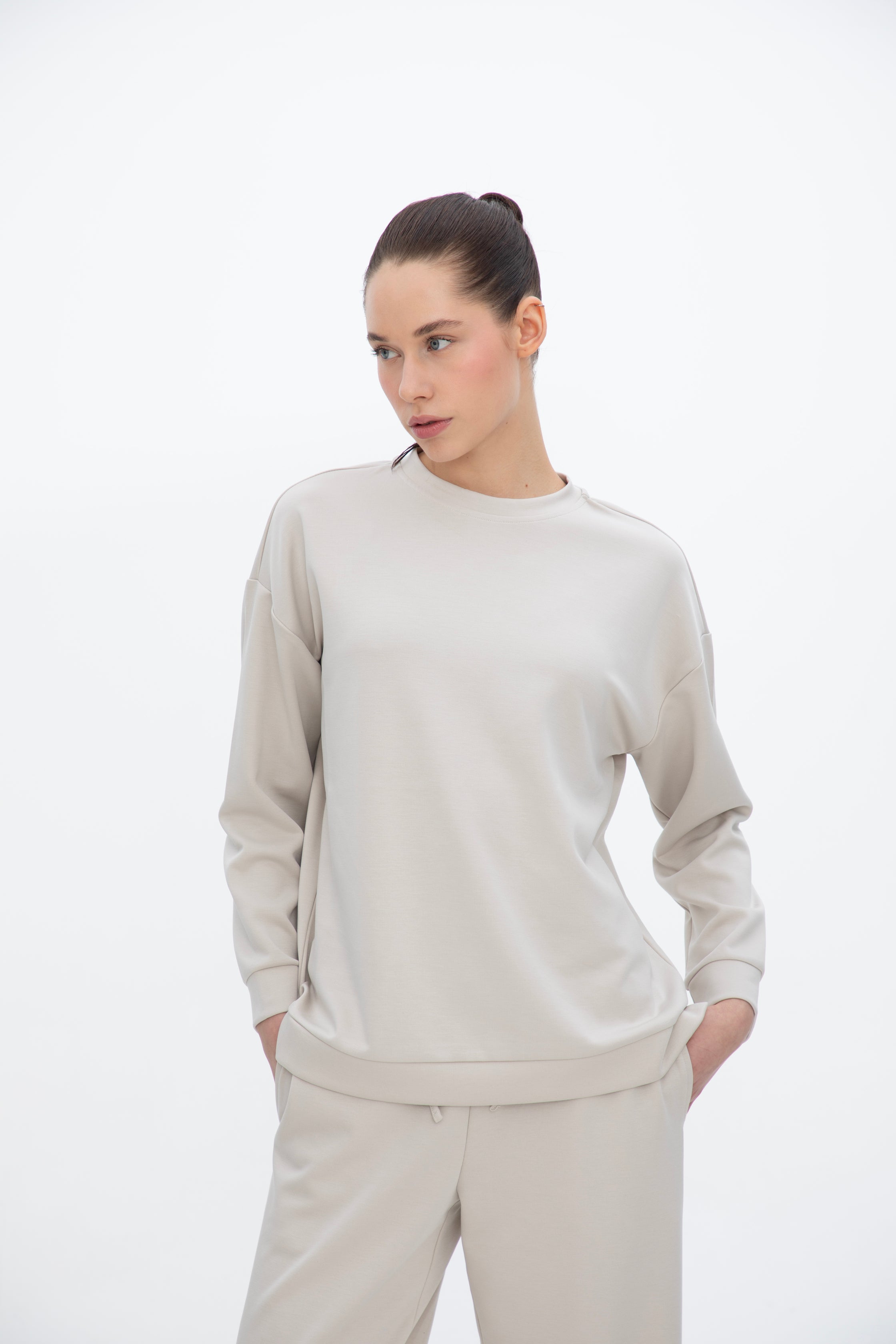 Peach Fuzz Effect Rahat Kesim Uzun Sweatshirt